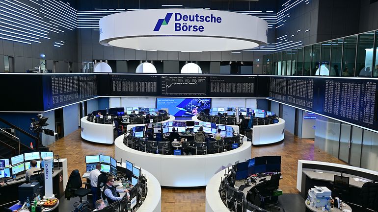 Complete view of the trading floor